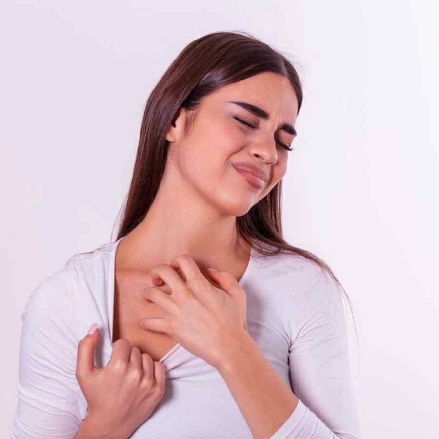 Here are seven effective home remedies to cure Chest acne
