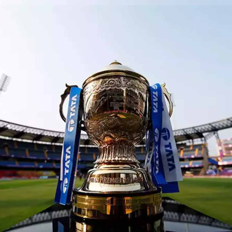 IPL teams earn crores of money even losing matches, how they profit