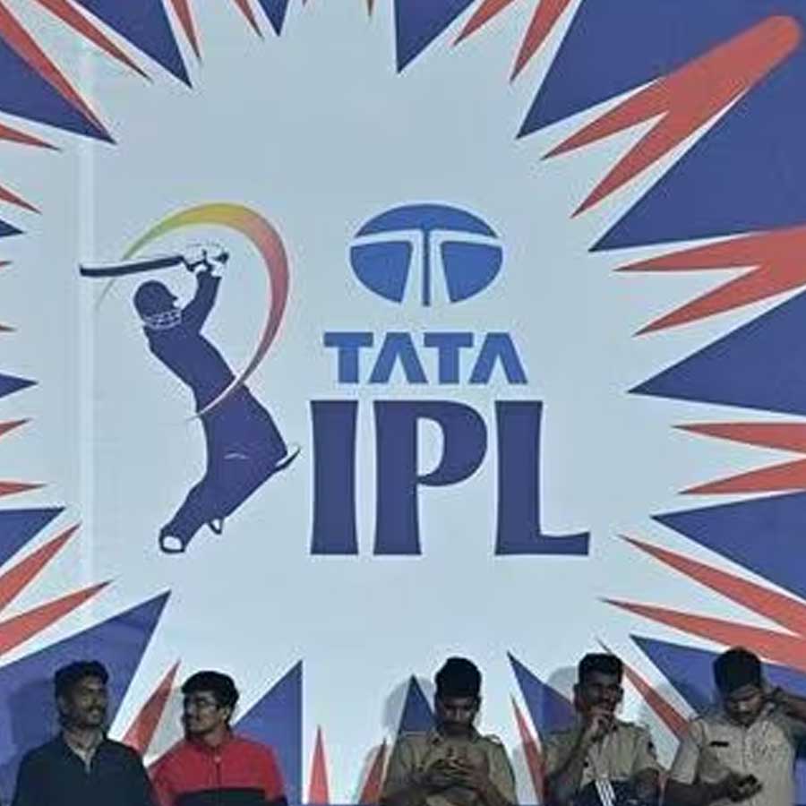 IPL teams earn crores of money even losing matches, how they profit