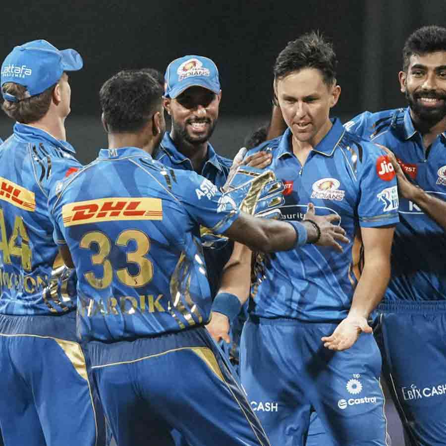 IPL teams earn crores of money even losing matches, how they profit