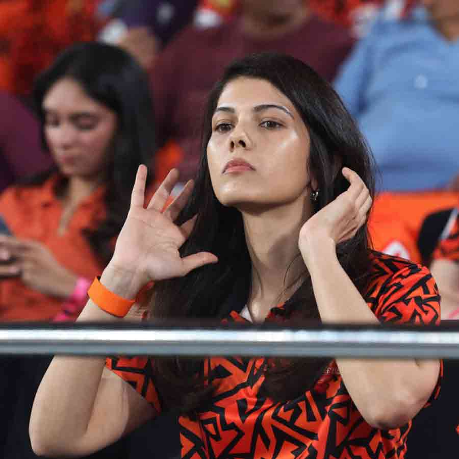 IPL teams earn crores of money even losing matches, how they profit