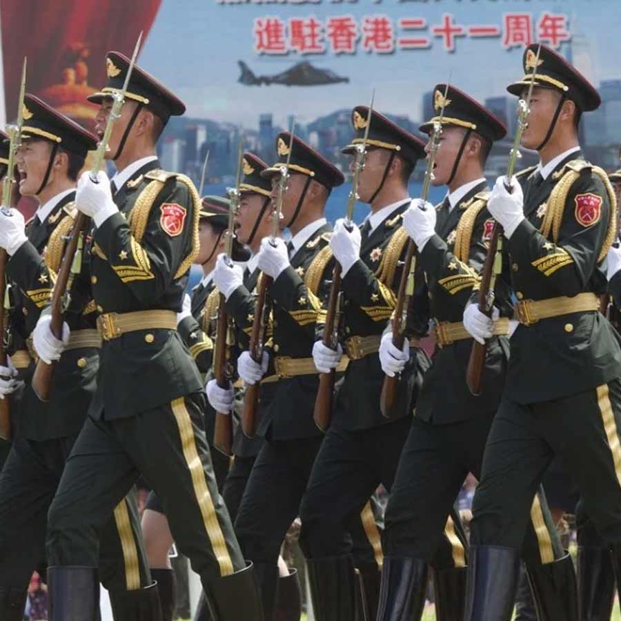Donald Trump wants to destroy Chinese Military through huge tariff on Beijing