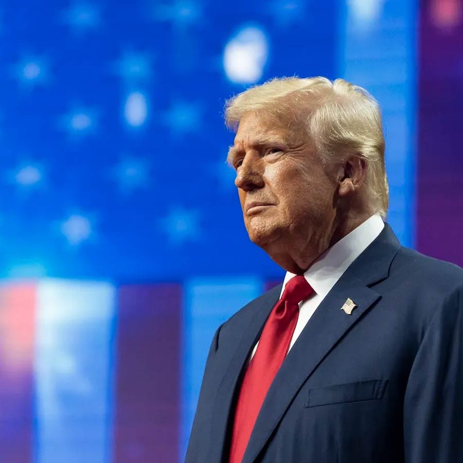 Donald Trump wants to destroy Chinese Military through huge tariff on Beijing