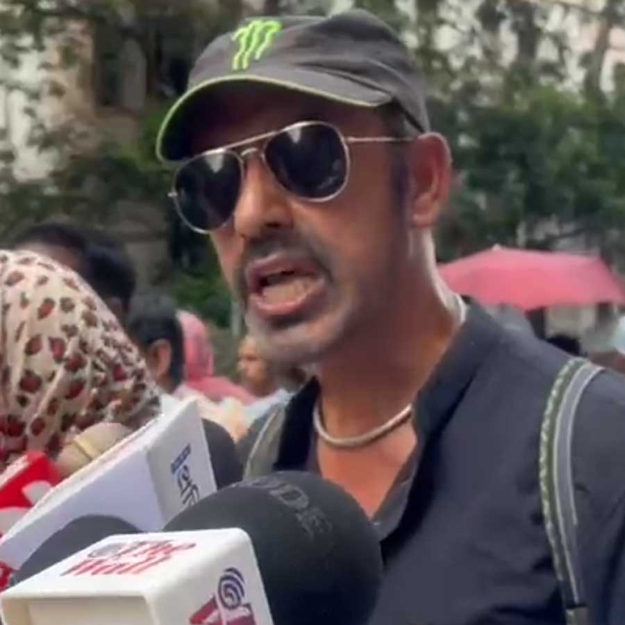 অভিনেতা বাদশা মৈত্র।