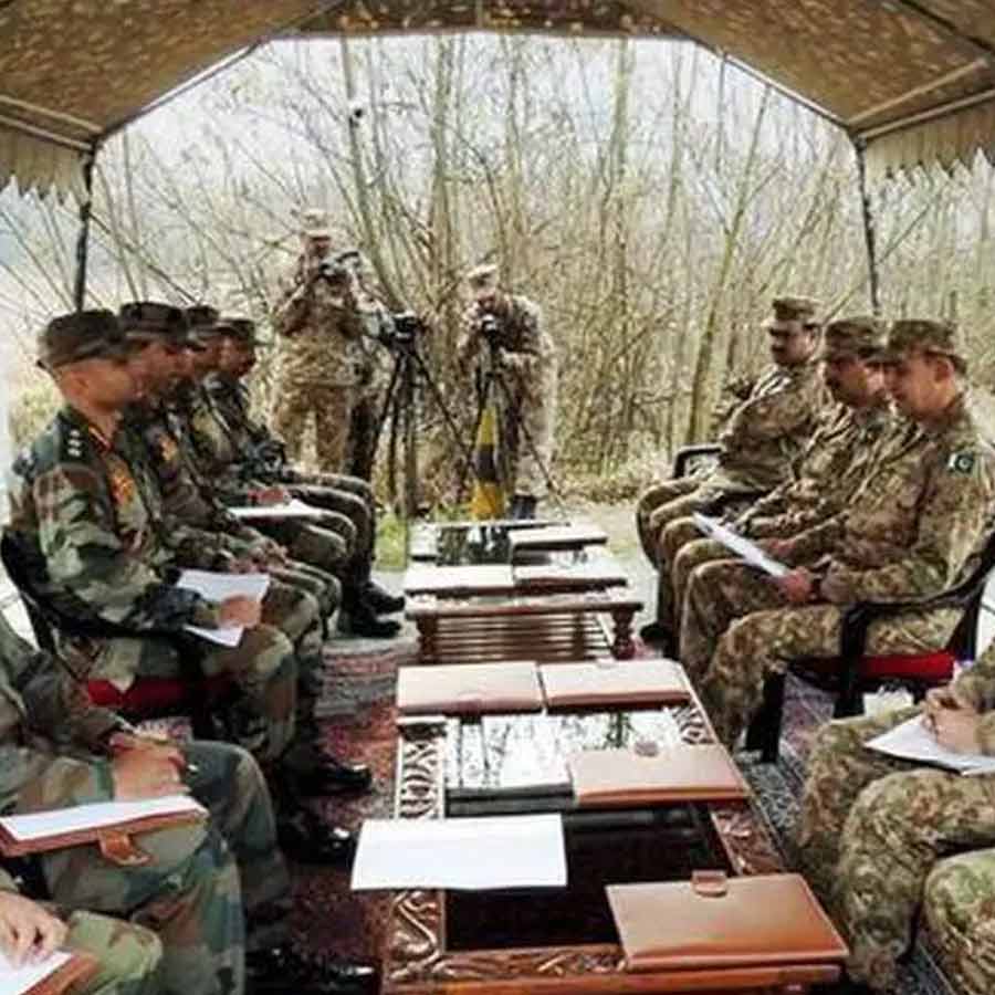 Indian and Pakistani armies hold brigade commander-level flag meeting in Poonch to discuss border management along LoC