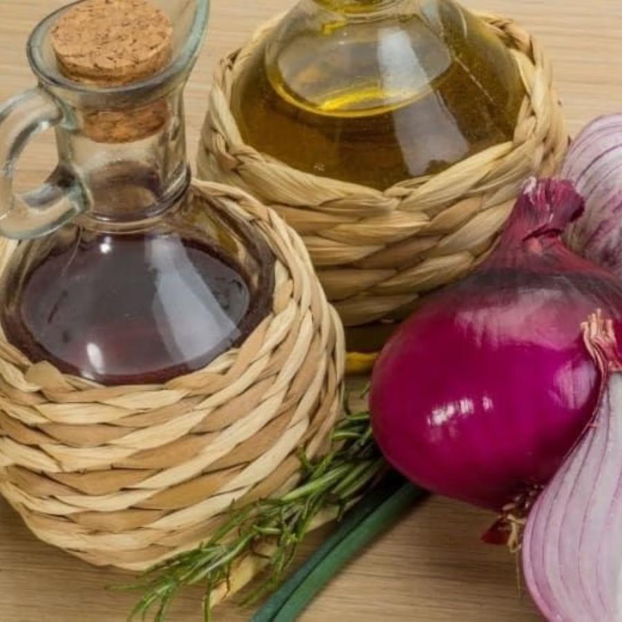 Hair care tips Onion Juice or Onion Oil which is better for hair growth 