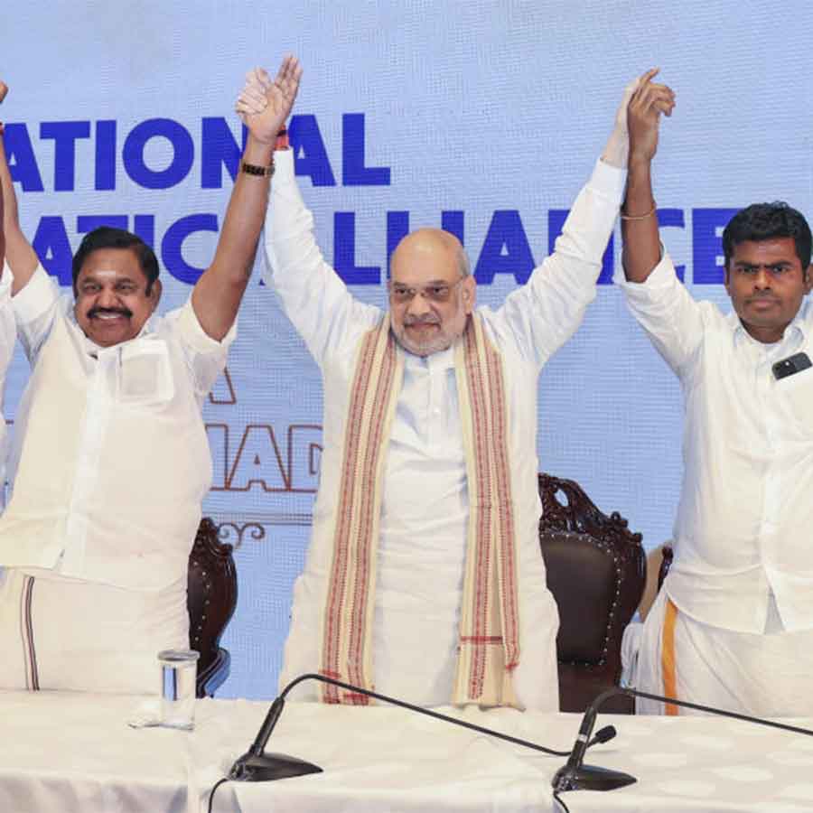 BJP forged an alliance with ADMK to fight in upcoming Tamil nadu Assembly Election in 2026