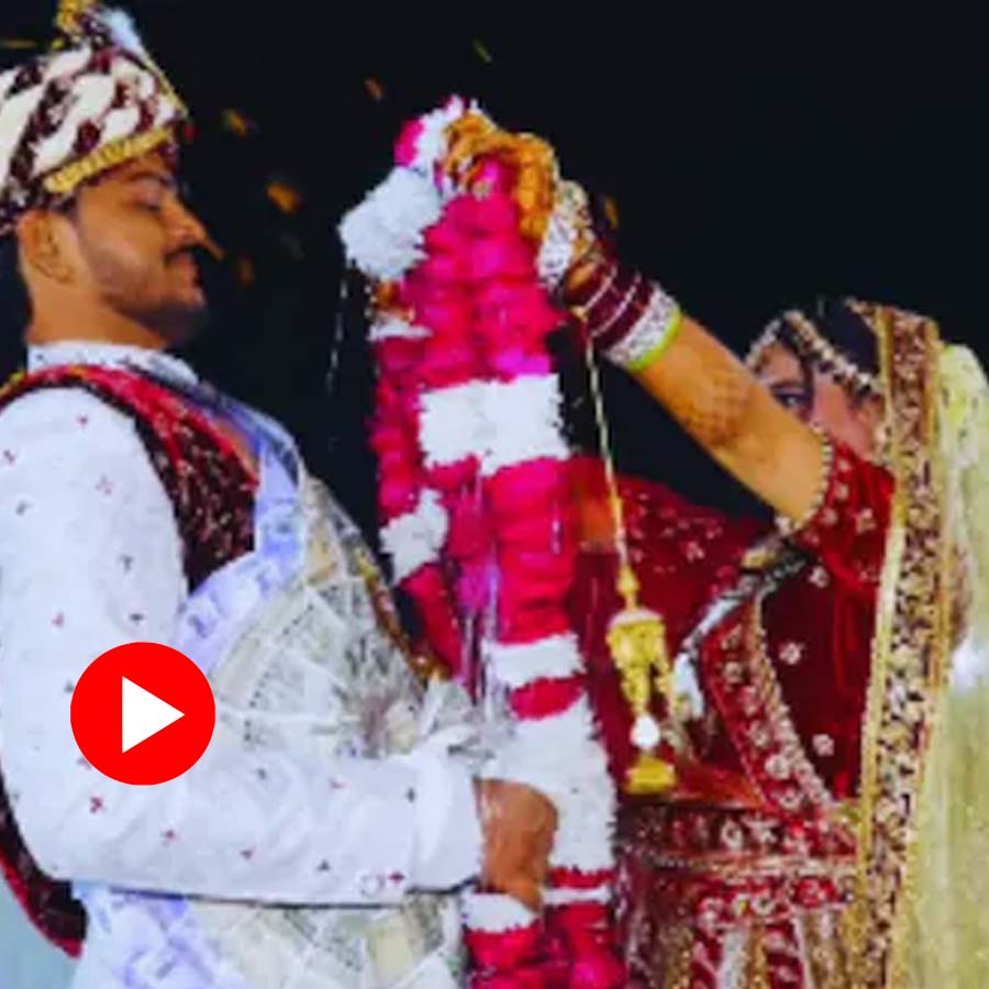 Video of romantic demand from groom to bride goes viral