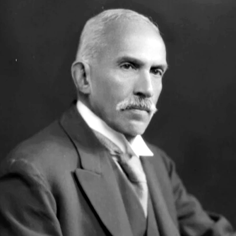 জালিয়ানওয়ালাবাগ হত্যাকাণ্ড পরাধীন ভারতের ইতিহাসে এক কালো অধ্যায়। ১৯১৯ সালের ১৩ এপ্রিল অবিভক্ত ভারতের পঞ্জাব প্রদেশের অমৃতসর শহরে ইংরেজ সেনানায়ক ব্রিগেডিয়ার রেজিনাল্ড ডায়ারের নির্দেশে গুলি চালায় সেনা। প্রাণ হারান বহু মানুষ। রক্তে লাল হয়ে গিয়েছিল অমৃতসরের ভূমি। ব্রিটিশ সরকার সেই বিভীষিকা আড়ালে রাখার শত চেষ্টা করলেও তাদের মুখোশ টেনে খুলে দেওয়ার সাহস দেখিয়েছিলেন পরাধীন ভারতের আইনজীবী চেত্তুর শঙ্করন নায়ার।