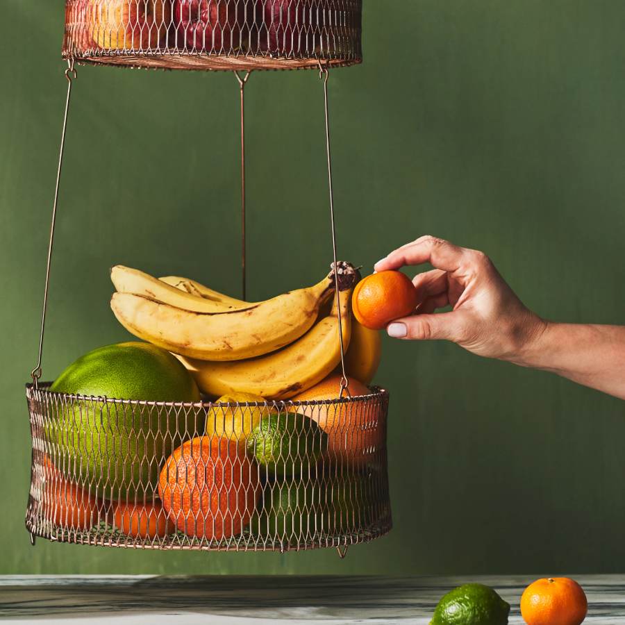 How to keep vegetables and fruits fresh without a refrigerator during summer