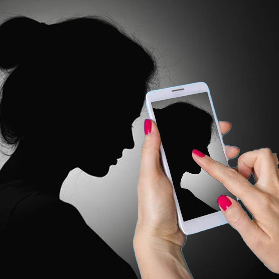 Woman allegedly films daughter secretly while bathing and changing clothes, arrested dgtl