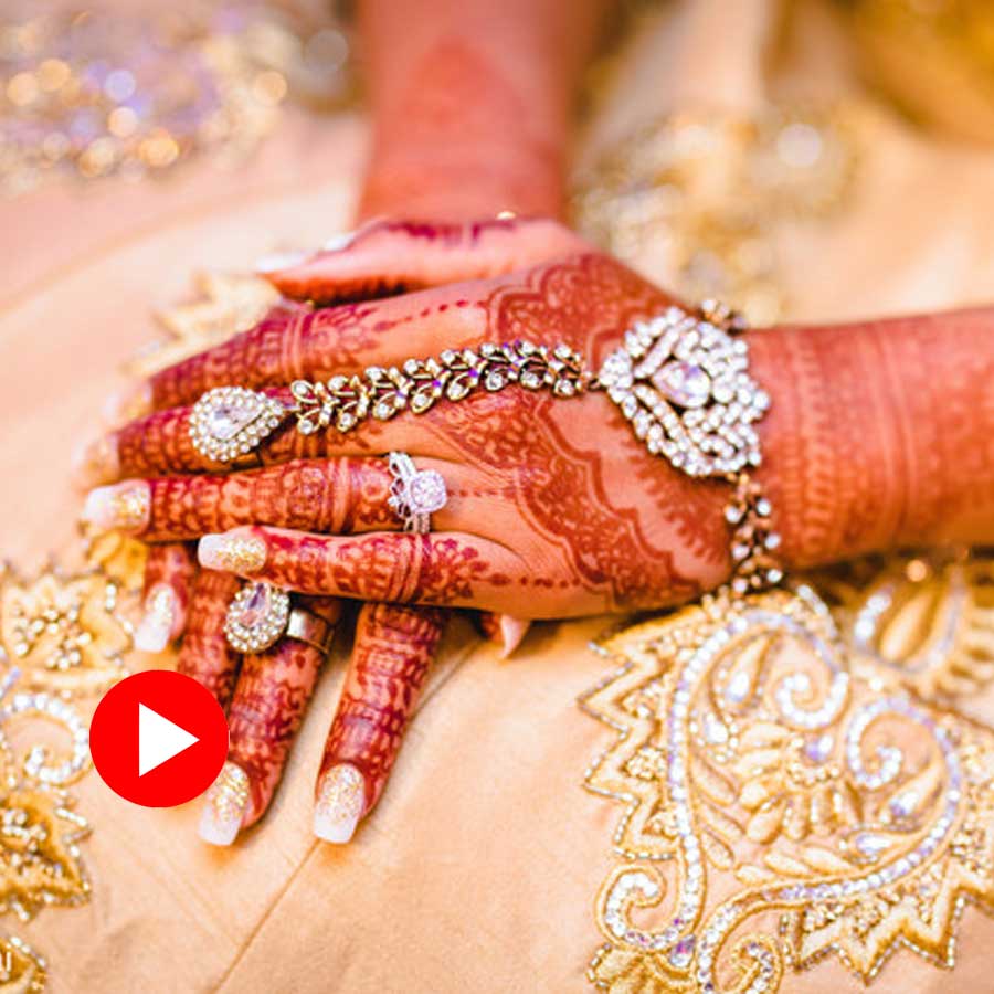 Two brides from Uttar Pradesh send grooms back home after they demand car as extra dowry