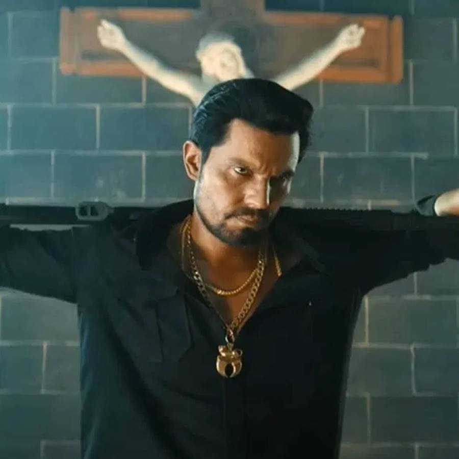 ‘জাট’ ছবিতে রণদীর হুডার এই দৃশ্য নিয়েই বিতর্ক।