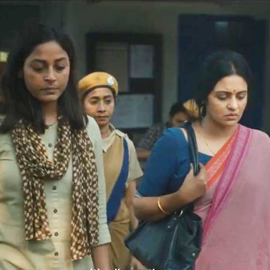 ‘লজ্জা ২’ সিরিজ়ে শাঁওলি চট্টোপাধ্যায়, প্রিয়াঙ্কা সরকার।
