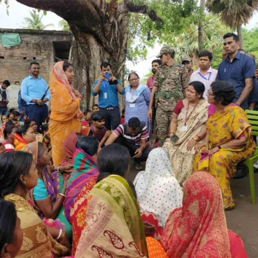 It is a responsibility of all citizens to come forward with truce to stop the situation at Murshidabad