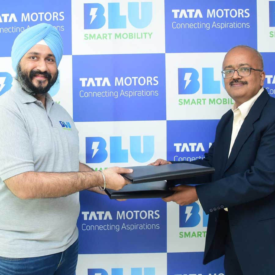 Jaggi brothers allegedly squandered borrowed money has caused BluSmart shutdown