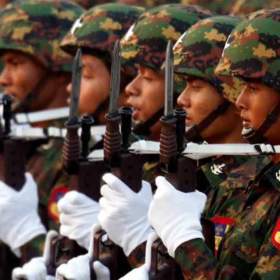বিদ্রোহী আরাকান আর্মি।