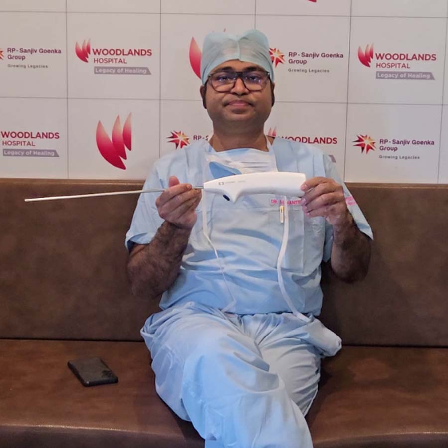 Woodlands Hospital of Kolkata first in Eastern India to use Motorised Tacker in Hernia surgery