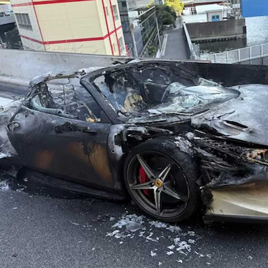 Japanese Man buys car after 10 years of saving, caught fire in it within one hour of purchase