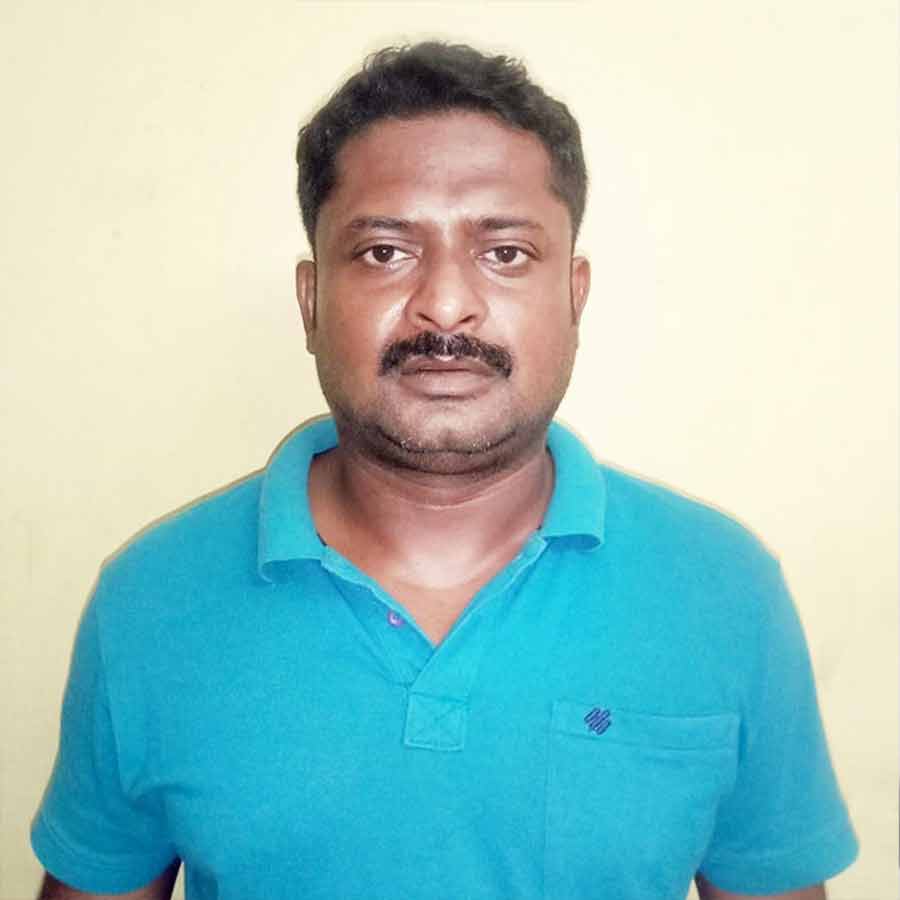 ধৃত কৌশিক প্রামাণিক।