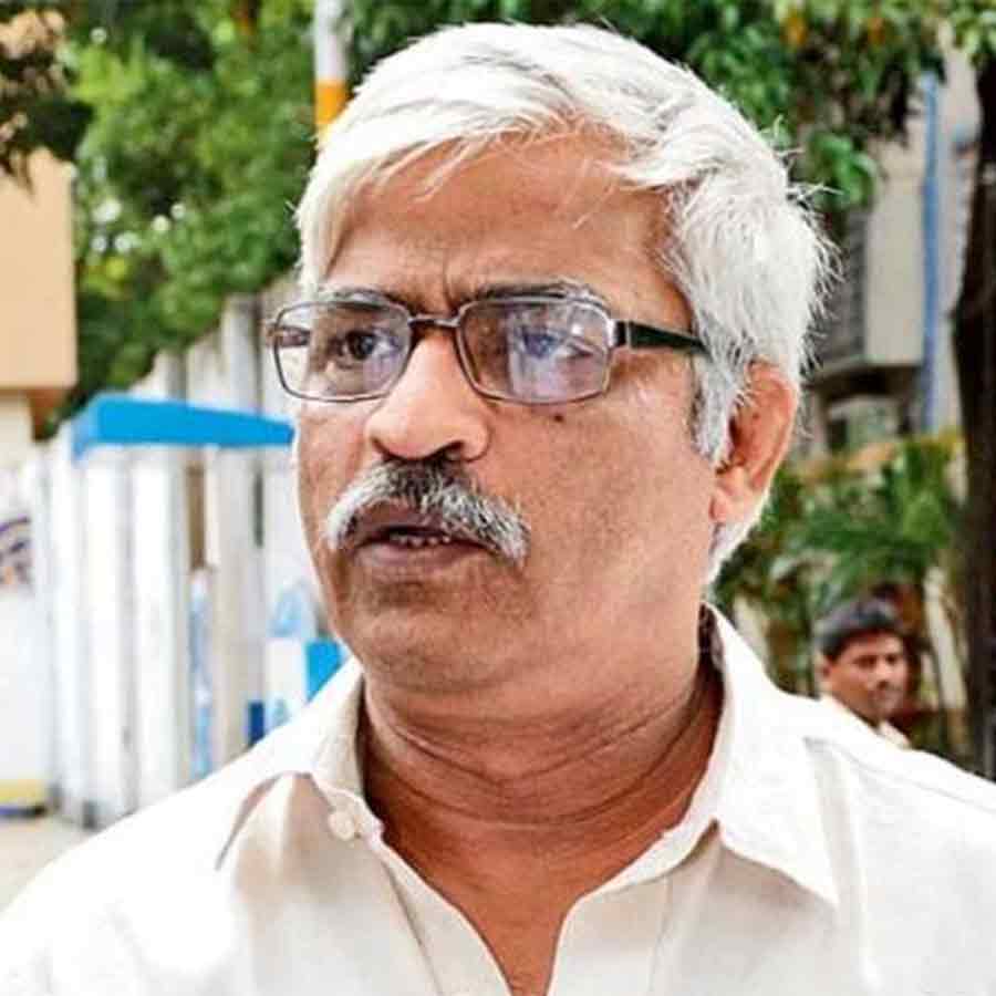 সুজন চক্রবর্তী।
