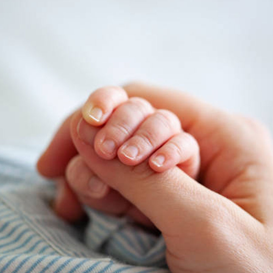 Woman from Britain get shocked after seeing newborn baby