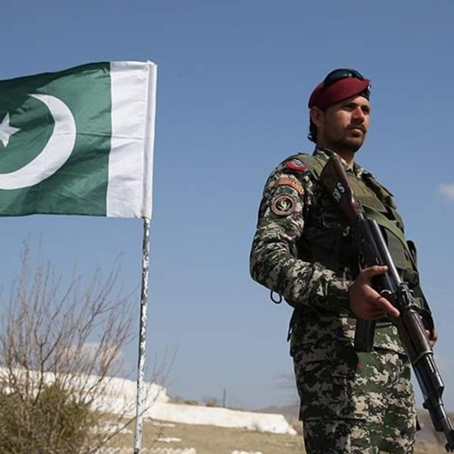 Can Pakistan compete in battlefield against India amid disastrous economic condition
