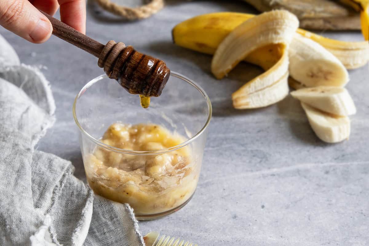 5 Homemade Hair Masks which can protect hair from sun damage during summer