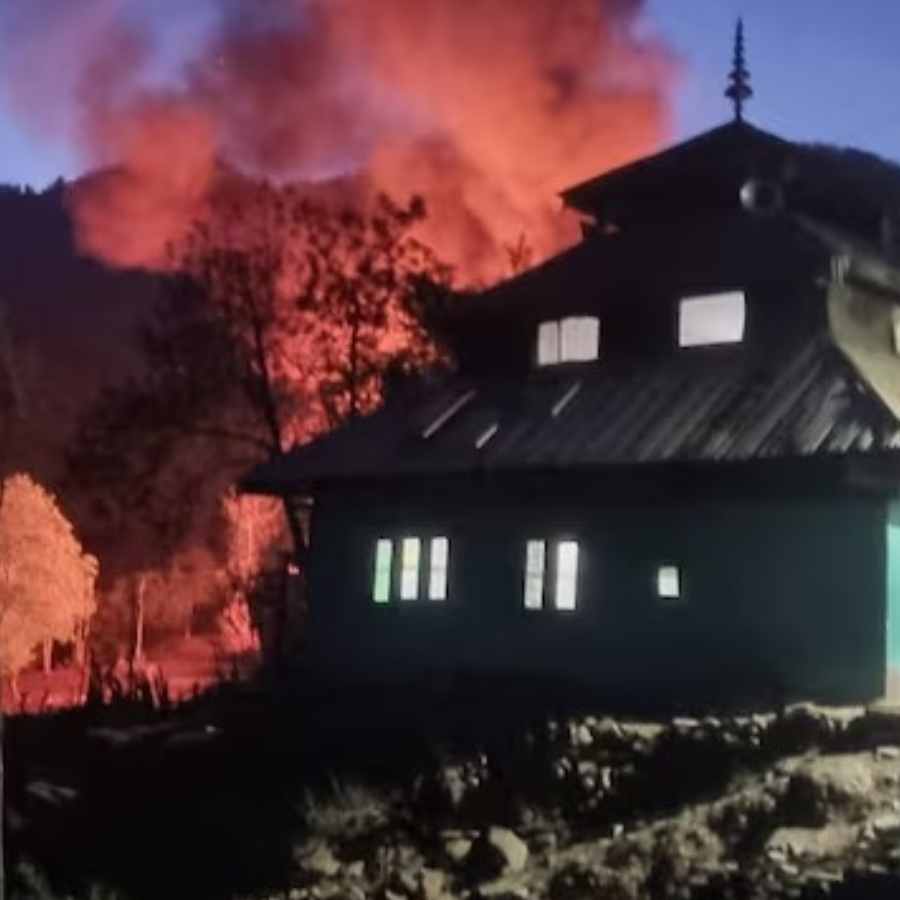 House of another suspected who currently in Pakistan, razed in Jammu and Kashmir