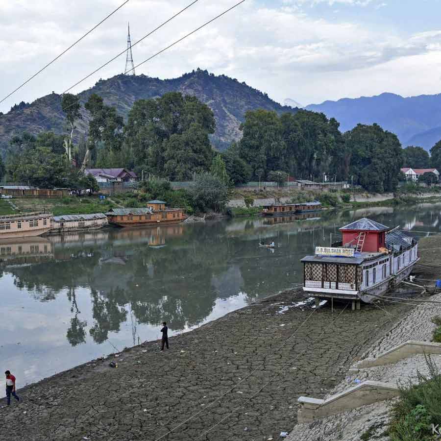 India will use hydroelectric projects to stop flow of Indus water to Pakistan