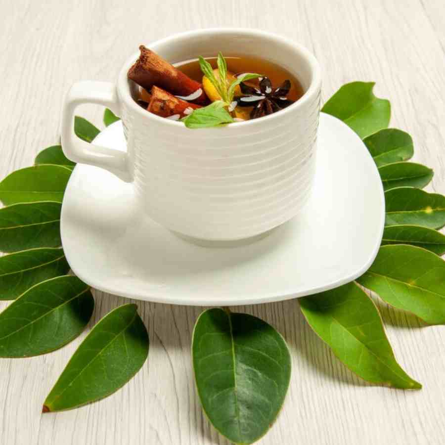 Amazing health benefits of Guava leaf tea to cure acidity