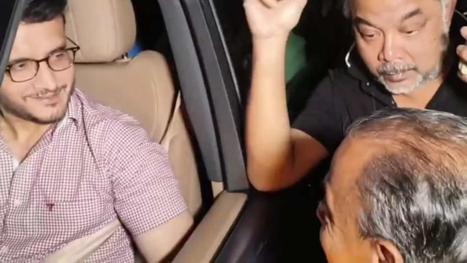 বাঁকুড়া সফরে গিয়ে ভক্তের অনুরোধে রুট বদলে সটান বিষ্ণুপুরে হাজির হন সৌরভ গঙ্গোপাধ্যায়।