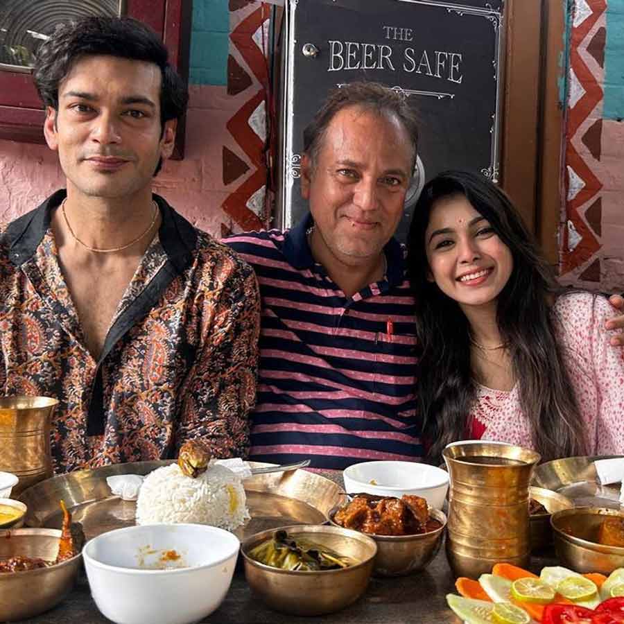 Actor Abhishek Bose Is Marrying Actress Sharly Modak dgtl