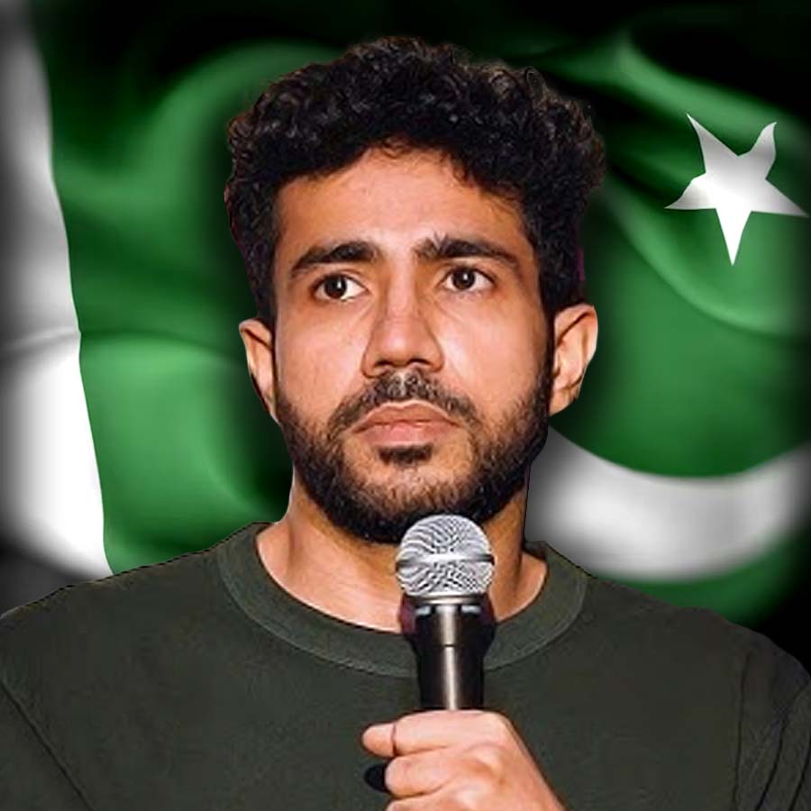 Stand up comedian Abhishek Upamanyu supports a comment by a Pakistani citizen