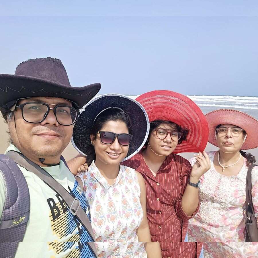 Devotri, the only daughter of her parents, loves to travel.