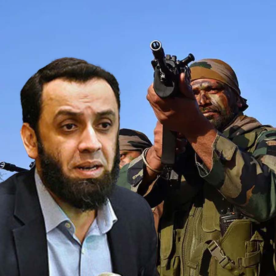 Pakistan Navy deploys Warships in Arabian Sea amid rising tensions with India