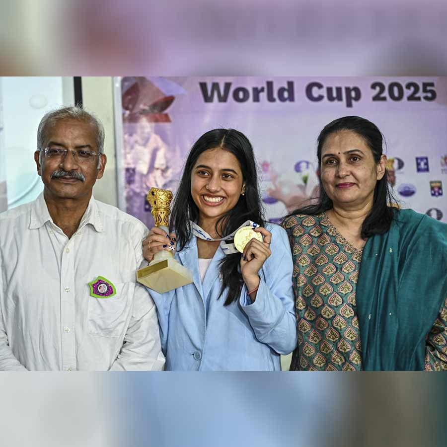 Divya Deshmukh said that she likes to play aggressively like MS Dhoni without taking pressure