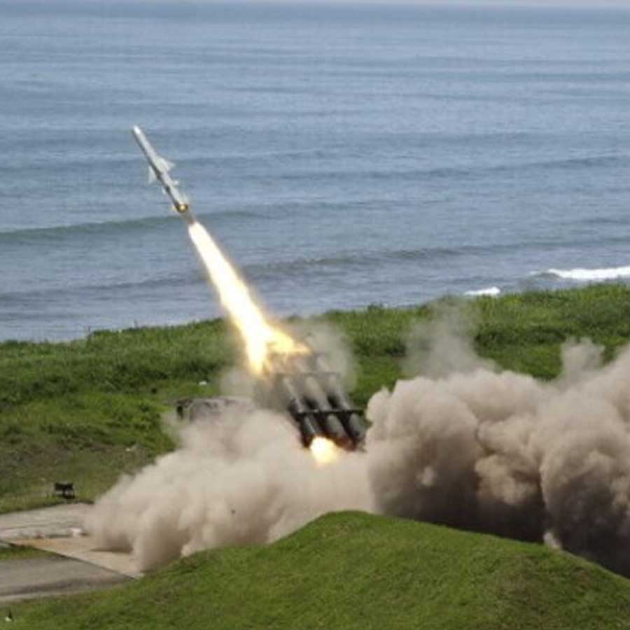 China develops hypersonic air to air missile of 1000 km range to challenge US fighter jets and bombers in Indo Pacific