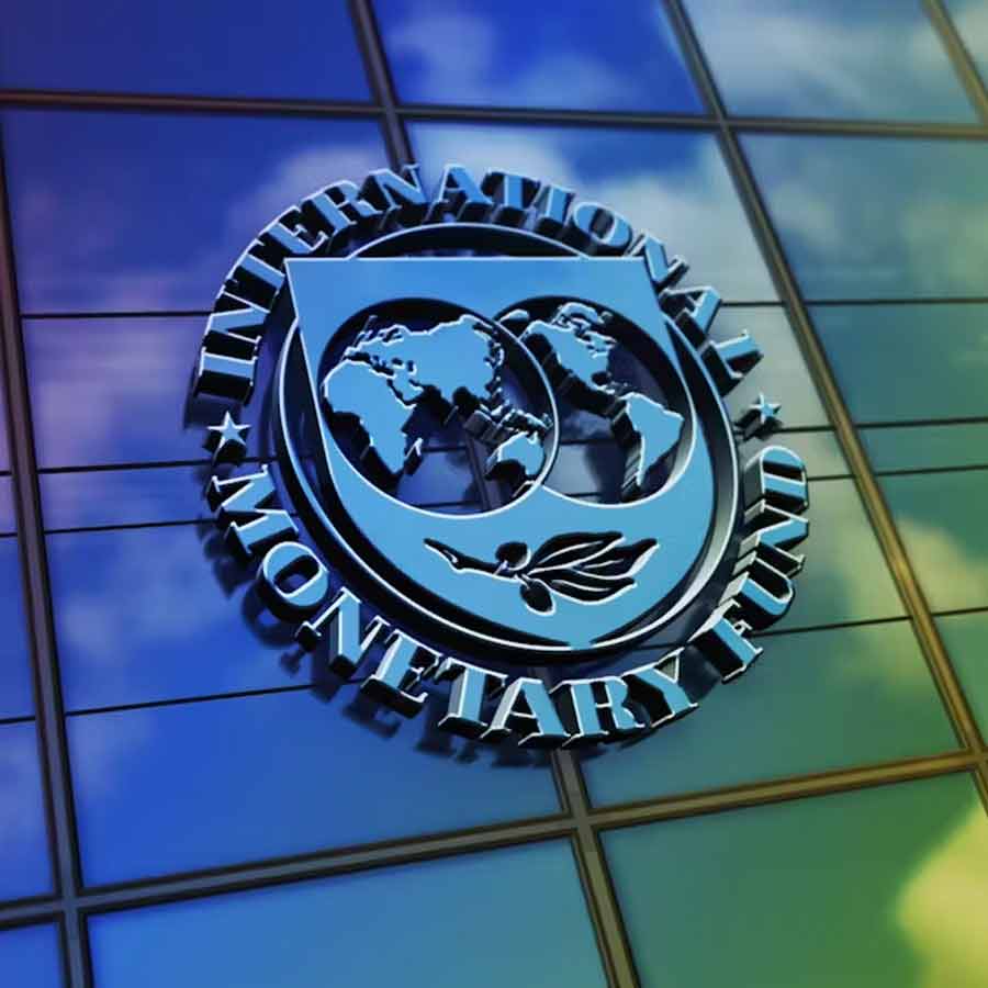 Donald Trump Dead Economy remark sparks political row, India gets support from Russia and Iran