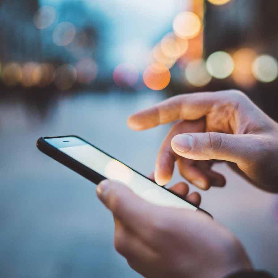 Donald Trump Dead Economy remark sparks political row, India gets support from Russia and Iran