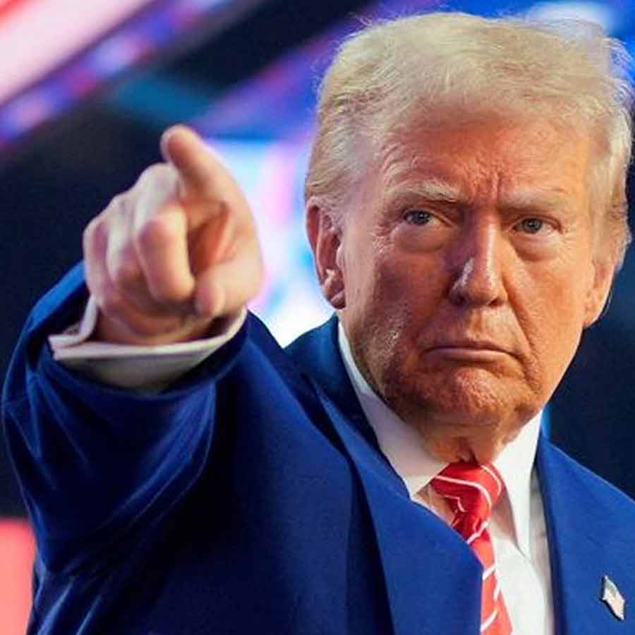 Donald Trump Dead Economy remark sparks political row, India gets support from Russia and Iran