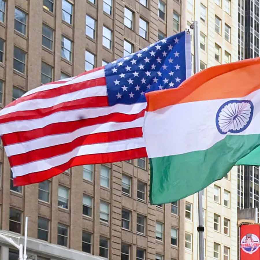 Donald Trump Dead Economy remark sparks political row, India gets support from Russia and Iran