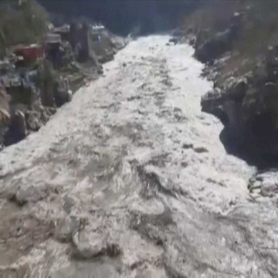 Nuclear device lost during a India US spy mission near Nanda Devi peak of Himalayas, may cause various flash floods of Uttarakhand 