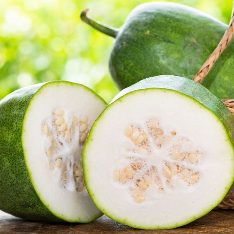 রোজ সকালে খালি পেটে চালকুমড়োর রস পান করেন সোহা।