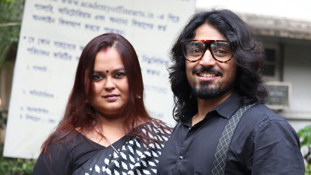 সোহিনী সেনগুপ্ত এবং সপ্তর্ষি মৌলিক। 