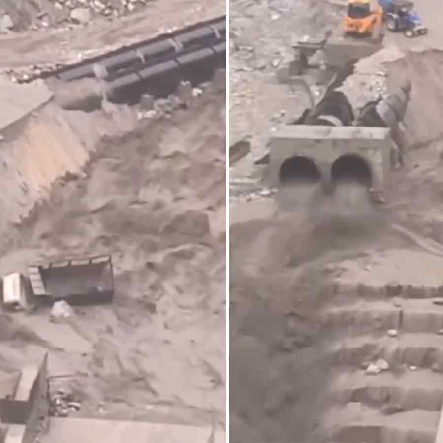 Part of Hydel project swept away by flash floods in Himachal Pradesh dgtl