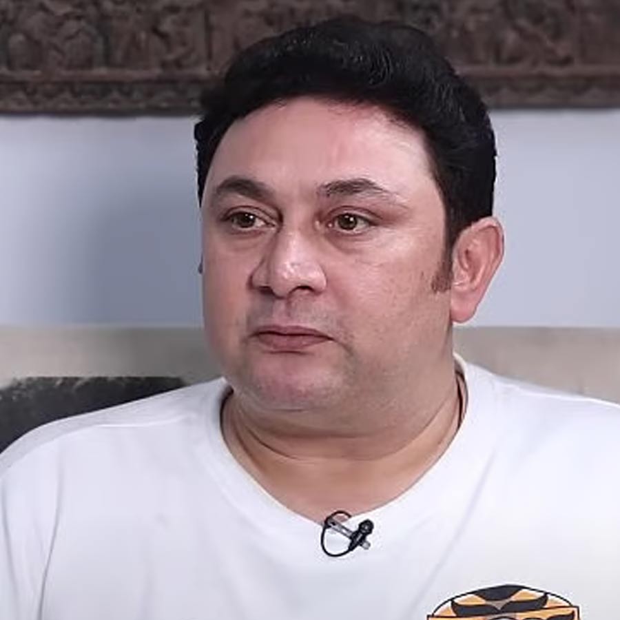 রাজেশ কুমার।