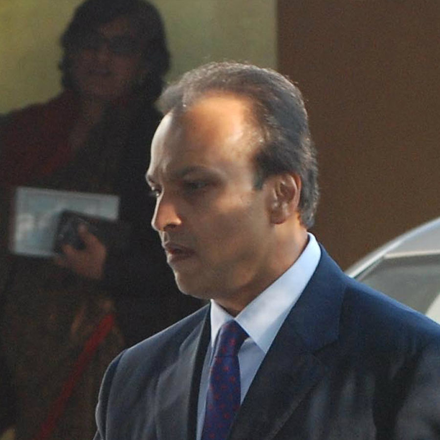 Anil Ambani summoned by ED on August 5 2025 amid loan fraud case, what are the allegations