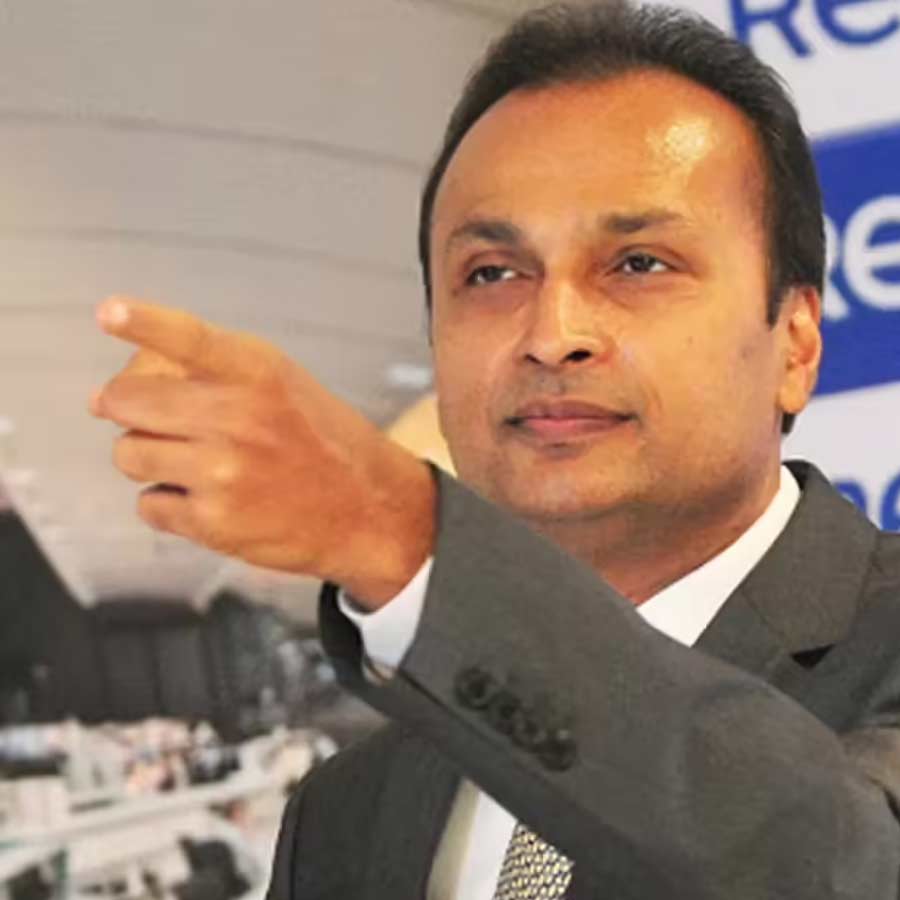 Anil Ambani summoned by ED on August 5 2025 amid loan fraud case, what are the allegations