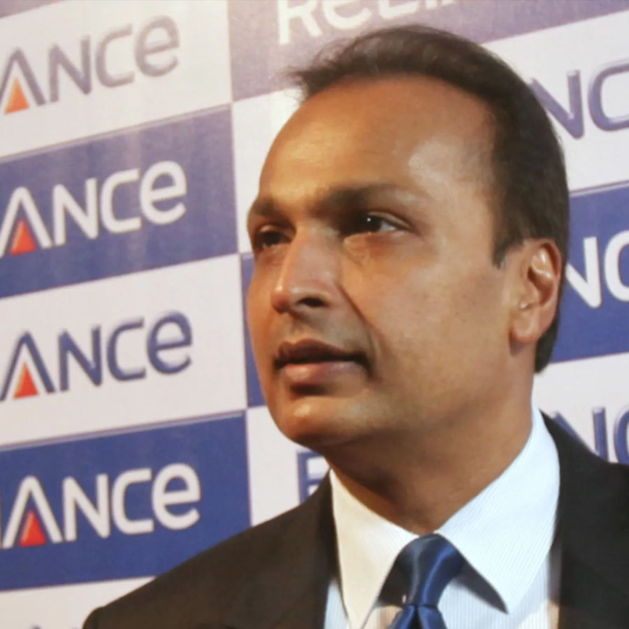 Anil Ambani summoned by ED on August 5 2025 amid loan fraud case, what are the allegations